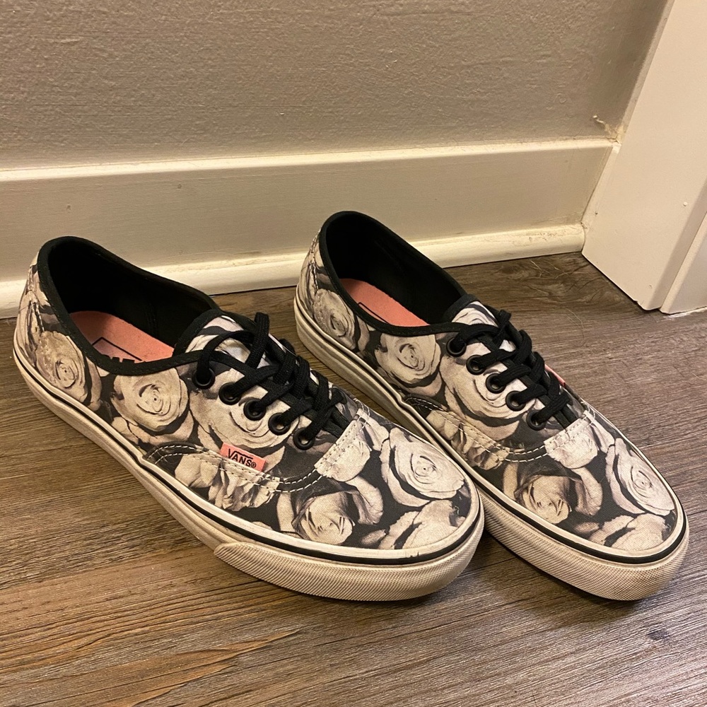 Rose Patterned Vans - image 3